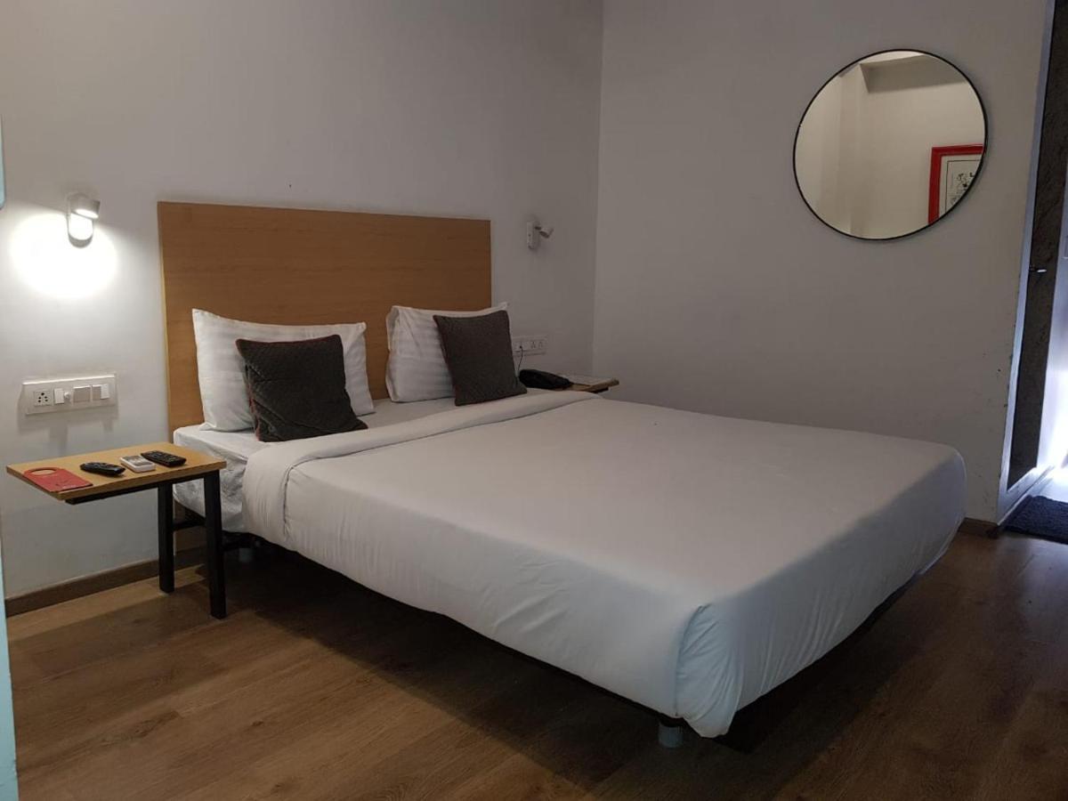 Hotel Unicontinental 孟买 外观 照片